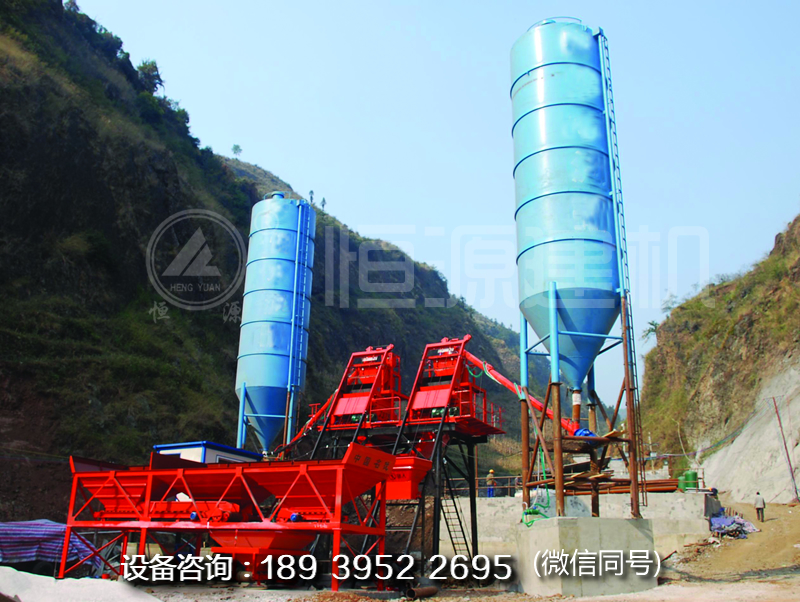 投資一個小型500混凝土攪拌站價格多少錢?js500拌和機(jī)多少錢?