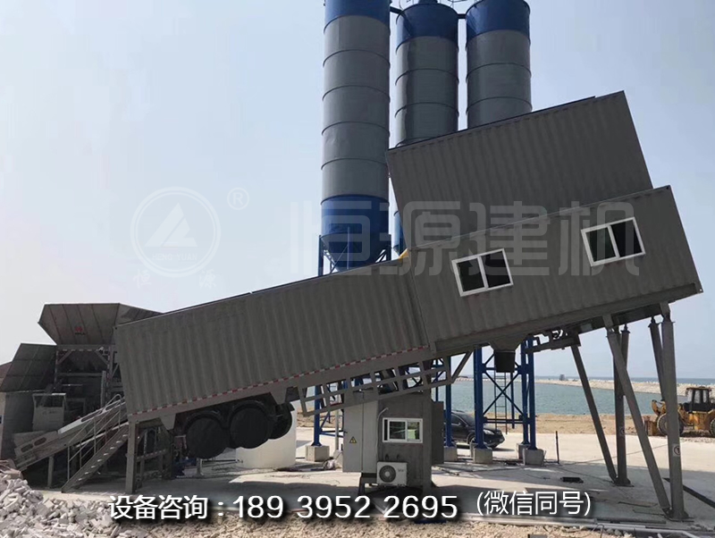 投資一個快搬式移動式攪拌站多少錢?中聯移動攪拌站與三一移動式攪拌站價格對比