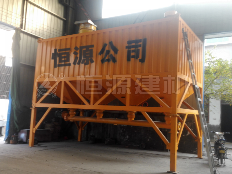 投資個臥式散裝水泥罐多少錢?恒源移動臥式水泥罐價格介紹
