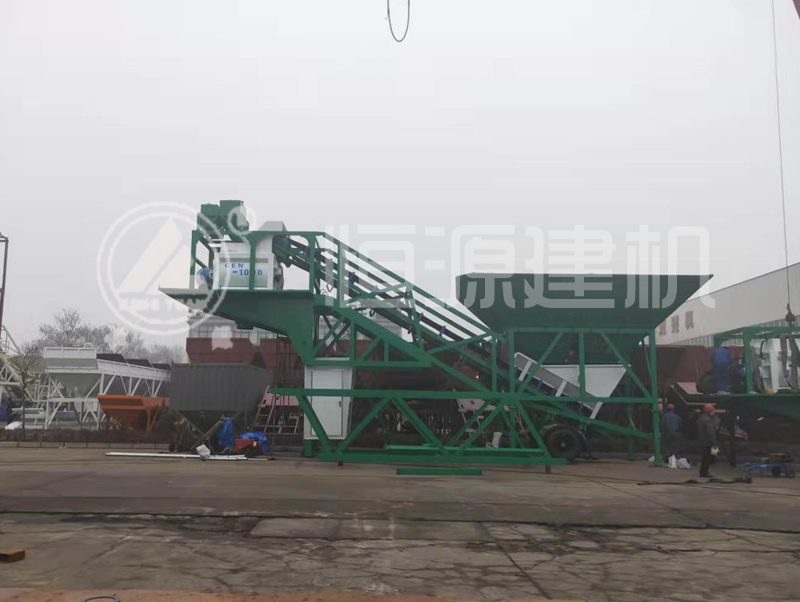 恒源建機(jī) YHZS50型移動(dòng)攪拌站發(fā)貨前試機(jī) 讓客戶無(wú)后顧之憂